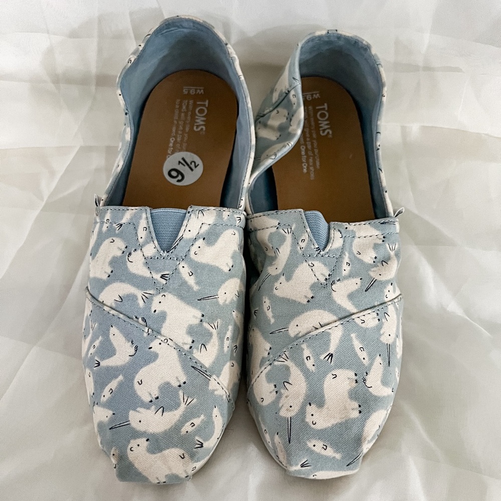 TOMS Arctic pattern - Picture 2 of 3